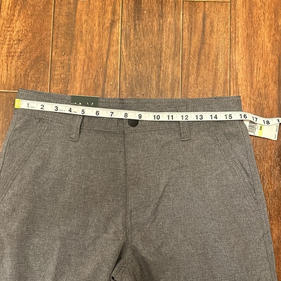 NWT G.H. Bass & Co Shorts - size 30 X 10 - Picture 3 of 8